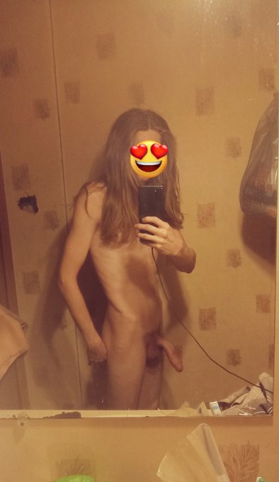 Peep my new photos an videos on pornhub. Enjoy what you see an feel free to leave requests. https://t