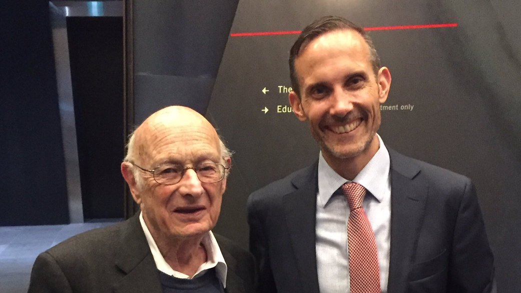 Max Corden has died, aged 96. A refugee from the Nazis in 1939, he helped drive Australia's 1973 tariff cuts. Max embodied how openness benefits Australia. Here's my 2018 speech launching Max's autobiography, Lucky Boy in the Lucky Country: andrewleigh.com/lucky_boy_in_t… #auspol