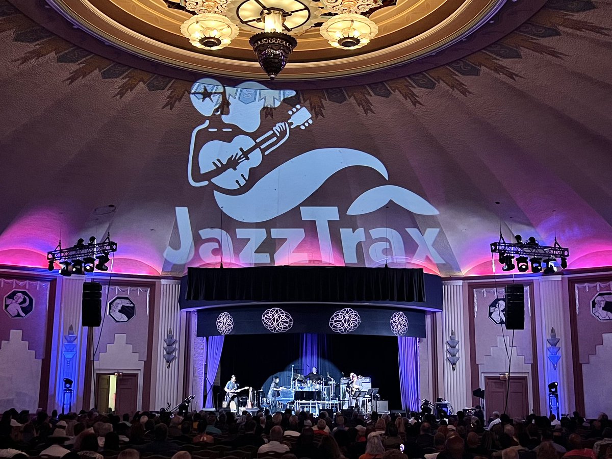 keikomatsui's tweet photo. Thank you for joining last night at the 36th Catalina Island Jazztrax festival with my amazing band: 
#jimmybranly (d) 
#RicoBelled (b)
#jpmourao (g) 
#brandonfields (sax/fl) 
and Sound engineer/TM 
#dennismoody 
https://t.co/D6CBlaNPat https://t.co/5QMx14CyWD