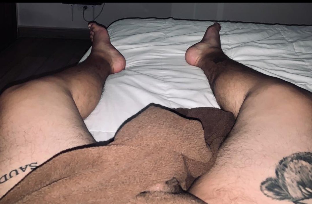 Parece que se ve una verga deliciosa 🍆  quien se atreve a quitarle la toalla 🔥🔥
<a href="/cuenca_gay/">Gay Cuenca</a> <a href="/encuentrogayEc/">ENCUENTRO GAY ECU 🇪🇨🏳️‍🌈</a> <a href="/EncuentrosGayEc/">EncuentrosGay Ec 🇪🇨</a> <a href="/VideoAlkimia/">acj8178</a> <a href="/SaunaWater/">Sauna Water Palace</a> <a href="/QuitoCruising/">Cruising Quito</a> <a href="/MaxUio1992/">Video Max Uio</a> <a href="/gaybisexquito/">SEXO BISEX GAY QUITO 😈</a> <a href="/VideoQuito/">LOVERS VIDEO SEX SHOP</a> <a href="/PrideshopEC/">Pride shop EC</a> <a href="/AndreJa41818971/">Grindr Quito🍆</a>