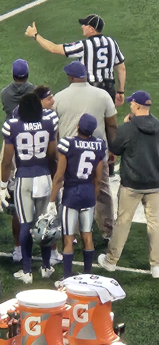RonRinger4's tweet image. Another Lockett on the sideline!