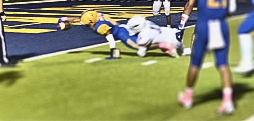 Closer then we would've liked but a step closer to our goals. On to the next 1 #LetsRideBroncos <a href="/gabecamarillo_/">Gabe Camarillo</a> <a href="/PAGMETER/">PAGMETER</a> <a href="/BrandonHuffman/">Brandon Huffman</a> <a href="/MercedSunStar/">MercedSunStar</a> <a href="/___Dwil/">Coach D Wil, M. Ed</a> <a href="/CoachToler/">Burl Toler III</a> <a href="/Pumphrey6K/">Donnel Pumphrey Jr.</a> @HSFBscout <a href="/UH_FBRecruits/">Hawaii Football Recruiting</a> <a href="/DogWiredDudes/">Fresno State FB Recruiting</a> <a href="/PrepRedzoneCA/">Prep Redzone California</a> <a href="/T1SportsAcademy/">T1SportsAcademy</a>