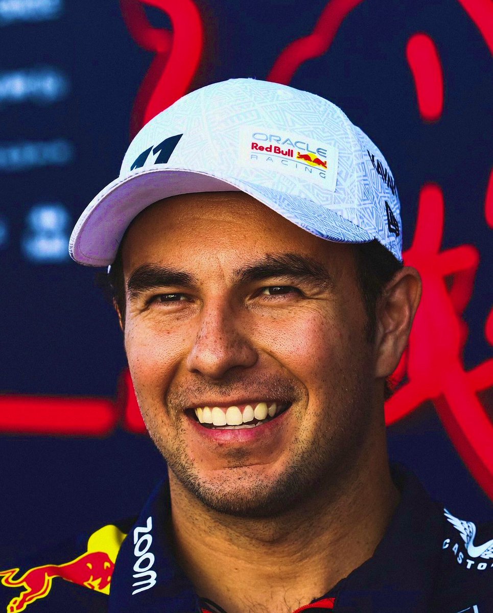 ElReyApostador_'s tweet image. REGALARÉ 300 MIL PESOS EN CASH.

Si Checo Pérez gana el premio de Austin, entregaré el dinero. Mis dinámicas son 100% reales. Le transferire al ganador y enseñaré pruebas de todo. Para participar es obligatorio darle RT a este tweet y seguirme. Serán 3 ganadores de 100 mil pesos.