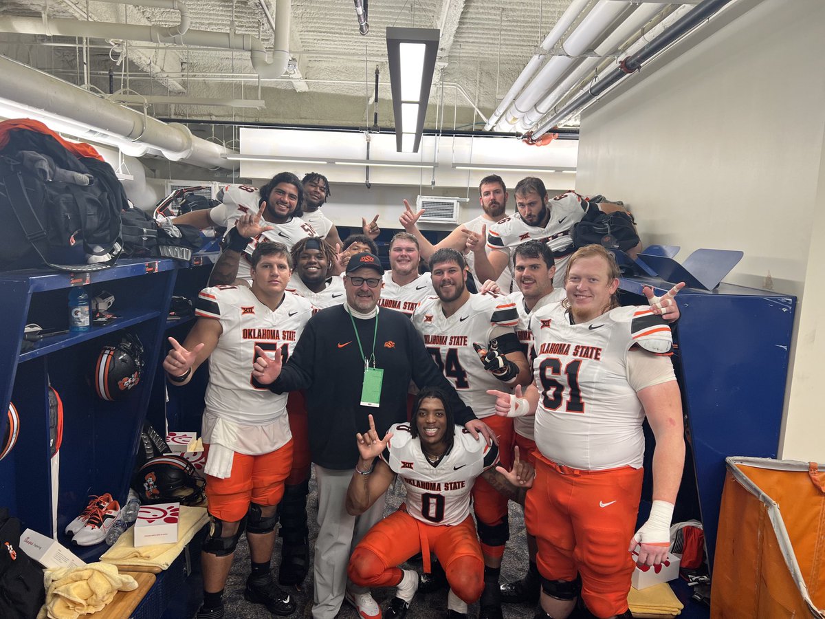 Charlie Dickey tweet media