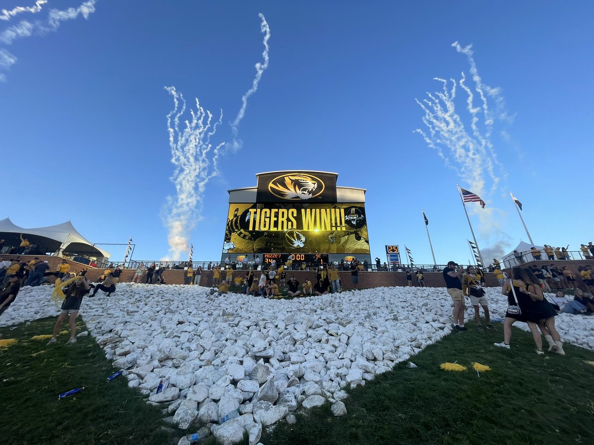 2017➡️2023

It’s good to be home. #MizzouHomecoming