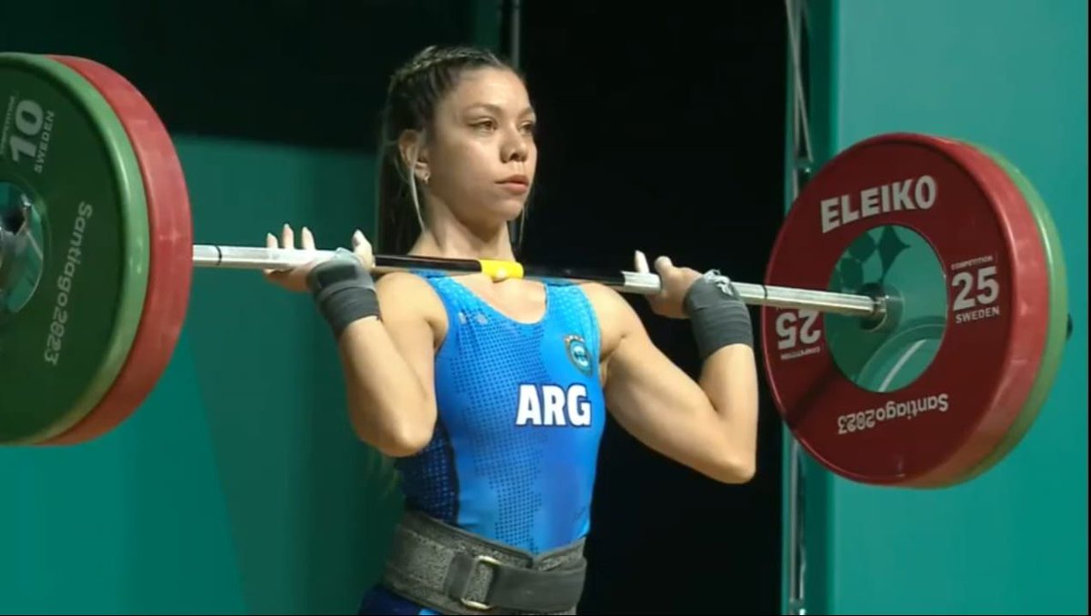 PrensaCOA's tweet photo. #LevantamientoDePesas🏋️‍♀️Ludmila Gerzel terminó quinta en la categoría 49kg, con un total de 161kg (71 de arranque y 90 de envión): https://t.co/ff5ffUL9HU

#EquipoARG 🇦🇷 #ArgentinaEnSantiago2023 https://t.co/pdxoQDWrXY