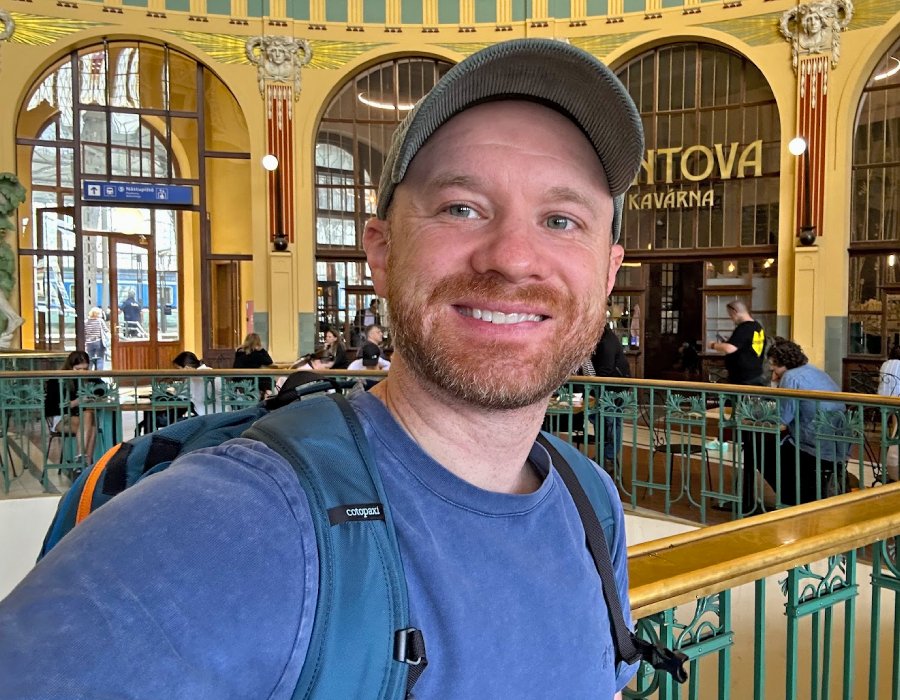 NEW GEAR REVIEW: I test the new <a href="/cotopaxi/">Cotopaxi</a>  Allpa 42 travel backpack while traveling through Prague and Berlin. 

thesavvybackpacker.com/cotopaxi-allpa…