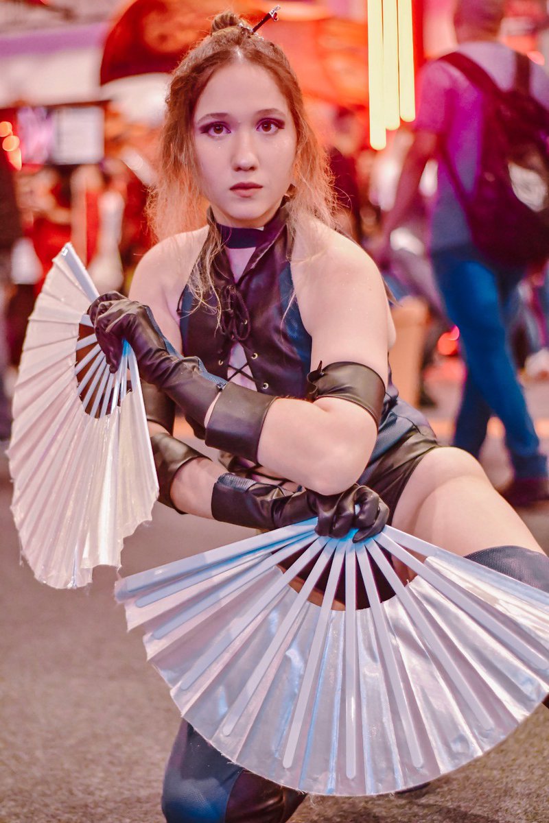 StarRing_SR's tweet photo. BGS 2023 #kitana #cosplay #kitanacosplay #BGS #bgs #MortalKombat #MK #mk3 https://t.co/XzTUe6HTWI