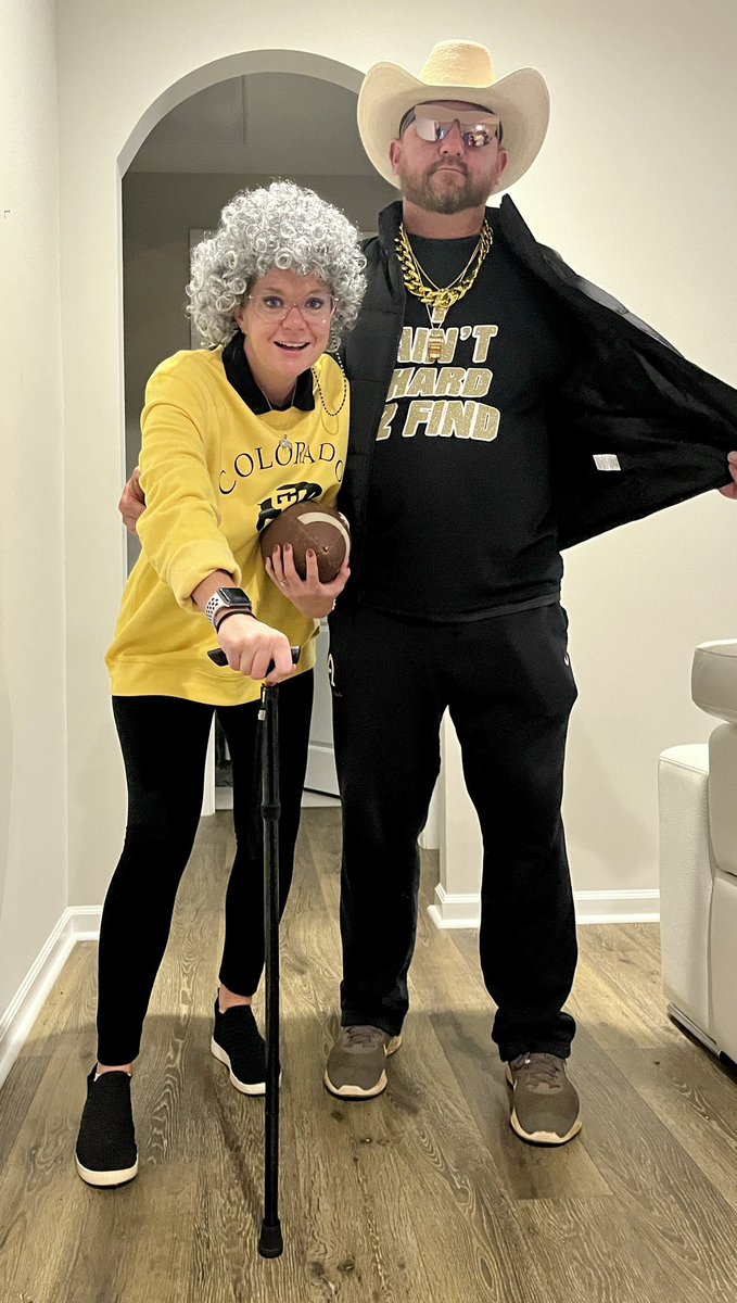 tack411's tweet photo. @espn    Best Couple Halloween 2023 @Anderson_Chris5 https://t.co/0rQniHwdIh