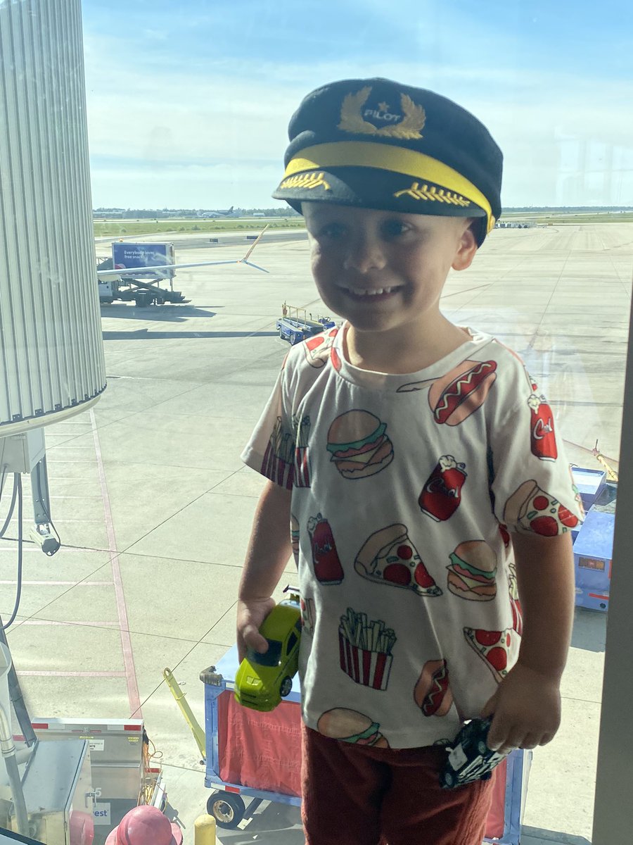 whittyt's tweet photo. @SouthwestAir Guess who’s back, back again…it’s the #snackmonster  ! Today he was feelin more like burgers&amp;fries but still asked the Captain if he needed a Co-pilot  but “IDK I just really love snacks” #HanginwMrCooper #Auntventures #Southwestairlines https://t.co/q8oGxGlAiT