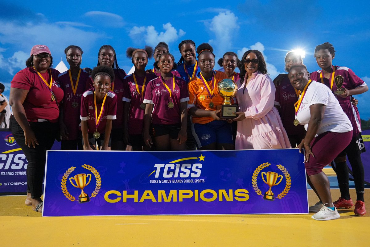 🚨 The Marjorie Basden High School Girls have defended their Football title! See below for the awards.

𝐄𝐯𝐞𝐧𝐭 𝐃𝐞𝐭𝐚𝐢𝐥𝐬
🎟️ Adults $5 Students $3
📅 Boys Semifinals October 20 3:00pm | Boys Champs October 28 3:45pm
📍 National Stadium
⏰ gov.tc/sports/our-eve…

#TCISS