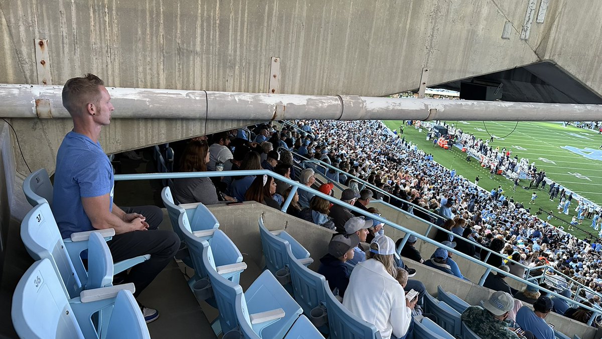 Ccc View 🚨Obstructed View Alert🚨 Section 112 Row CCC Seat 38 Look out for the ...