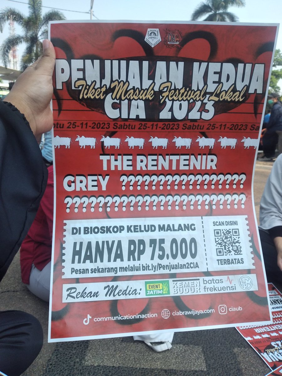 ciabrawijaya's tweet photo. @ub_mfs CIA UB BRAWWW, KITA LAGI DI CFD SEKARANG🤩🤩 https://t.co/YxyTjKcqhr