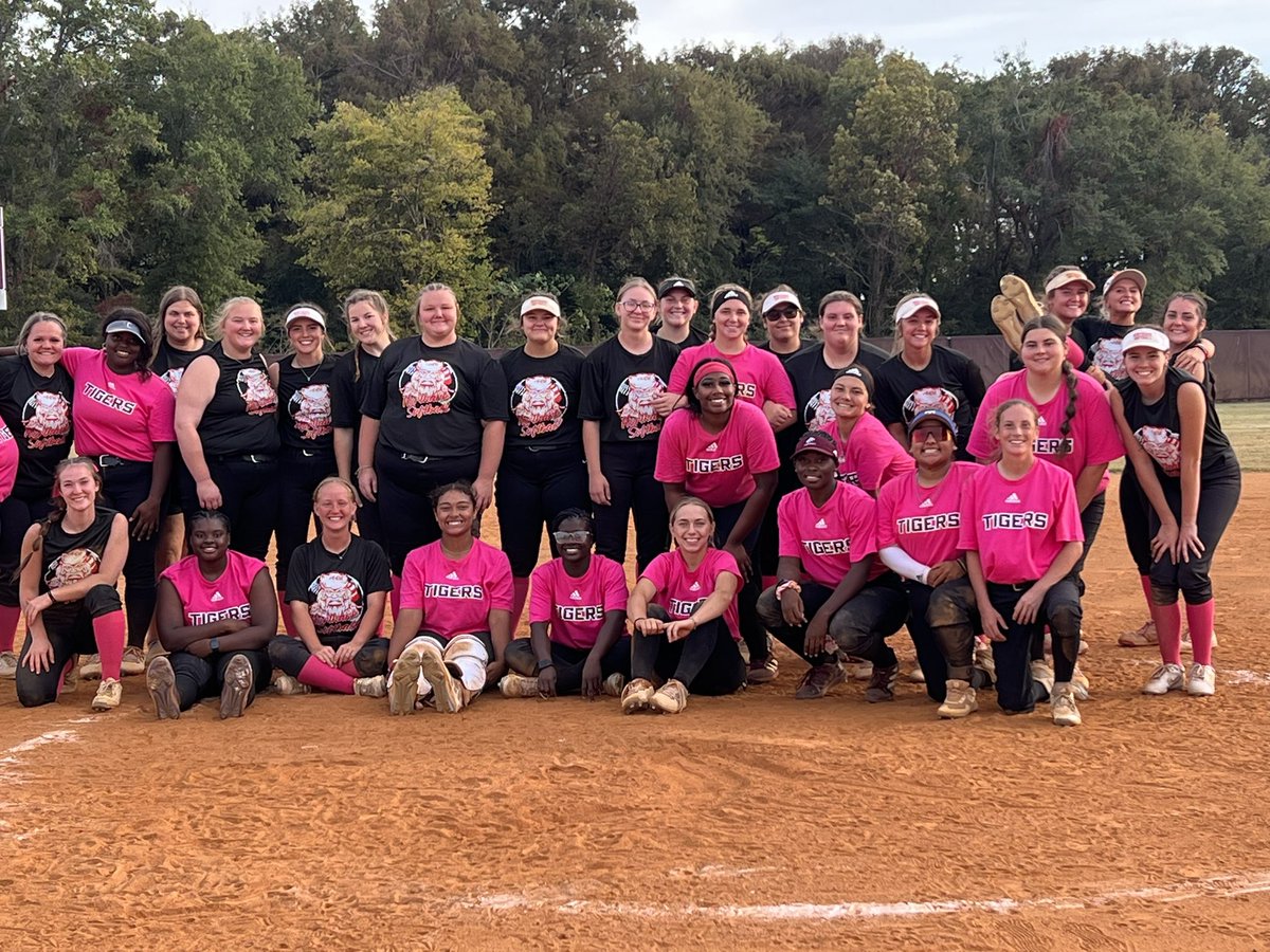 CoahomaSoftball's tweet photo. First Home Opener against North Ark. We wore pink for Breast Cancer Awareness and surprisingly they worn pink as well. 

Game 2 tomorrow at 11AM. https://t.co/lWmW2revi7