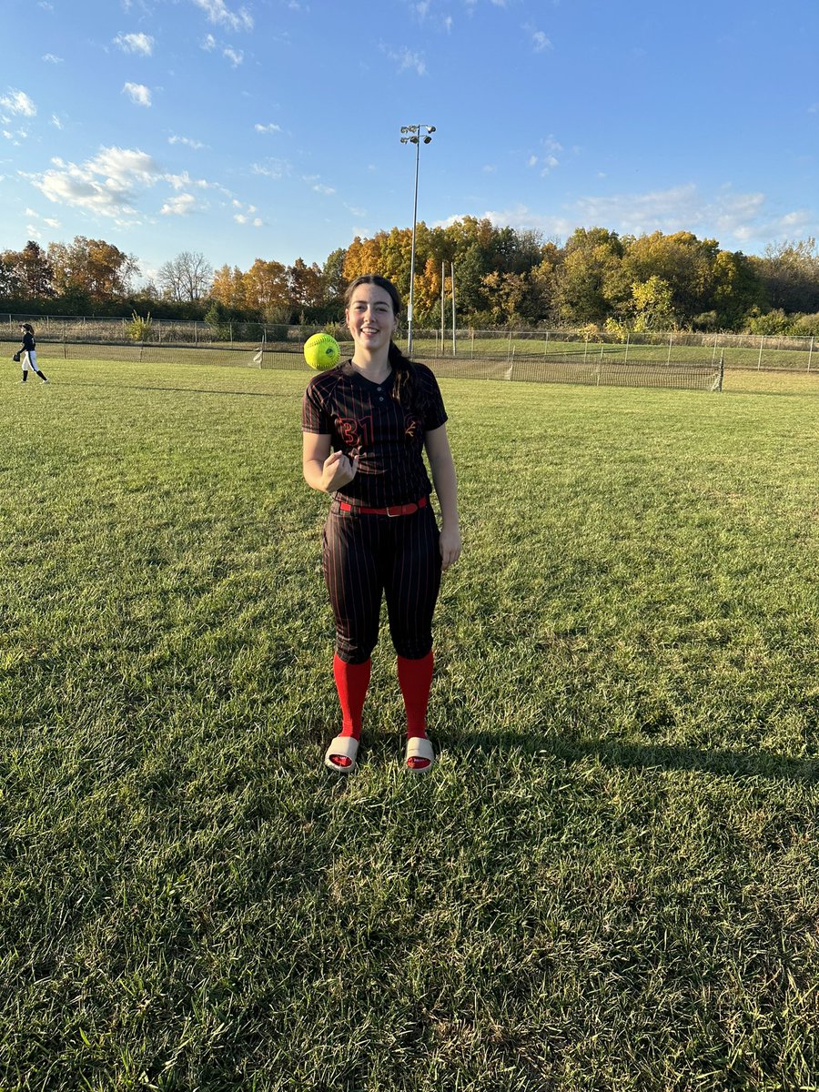 FlamesCincy's tweet photo. Congratulations, @annie_katuska31, on her second no-hitter this fall! Annie didn’t walk a batter and struck out 10 for this most recent no-hitter. True to form, Annie wanted to instead talk about her teammates’ success today, but we still managed to snap a photo! 😊#FlamesRising https://t.co/zqkrF5QaRT