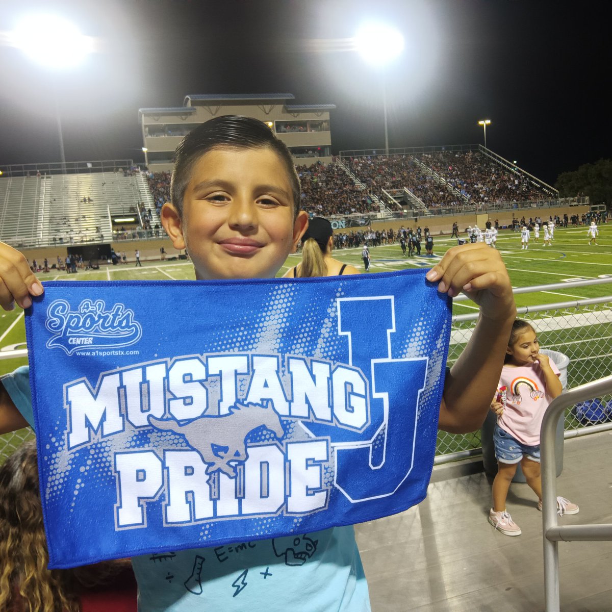 Oley28123's tweet photo. #GoMustangs 🏈🤗🐎
 Go Jazmin!!! 🏈💃🐎

@NISD @BillTaylorKENS5
@KENS5 @KABBFOX29
 @NISDJay @NISDMeadowVill https://t.co/r2MhYzBQEu