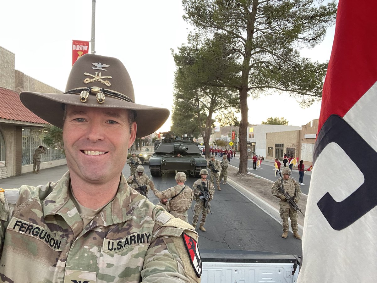 70thRCO's tweet photo. ALLONS! All lined up for the Barstow Mardi Gras parade. Nearly showtime. Our HCD Color Guard will lead the parade. BLACKHORSE! @11ArmoredCavReg @NTC_UPDATE https://t.co/GFpKmShBZO