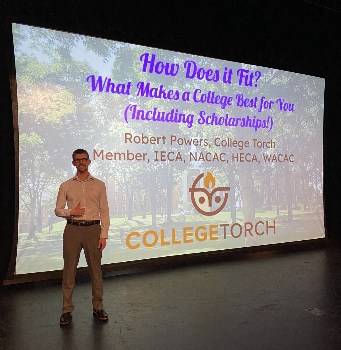 collegetorch's tweet image. The best compliment was how many parents approached me with questions after the sessions. What an incredible event! Thank you for inviting me, @CSArtsSGV !! 

#csarts #incredibleschool #collegefair #collegefair2023
