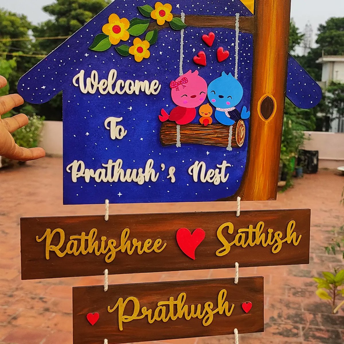 dhanambika_r's tweet image. A home is built with love and dreams 💖 

Give your dream a name 💞

DM @8925833398 for more details

#nameboarddecor #nameboarddesign #nameboards #customisednameboards #handpainted #homeislove #homedecor #designdeinteriores #handpaintedhighlights #kidsnameplate #kidsnameboard