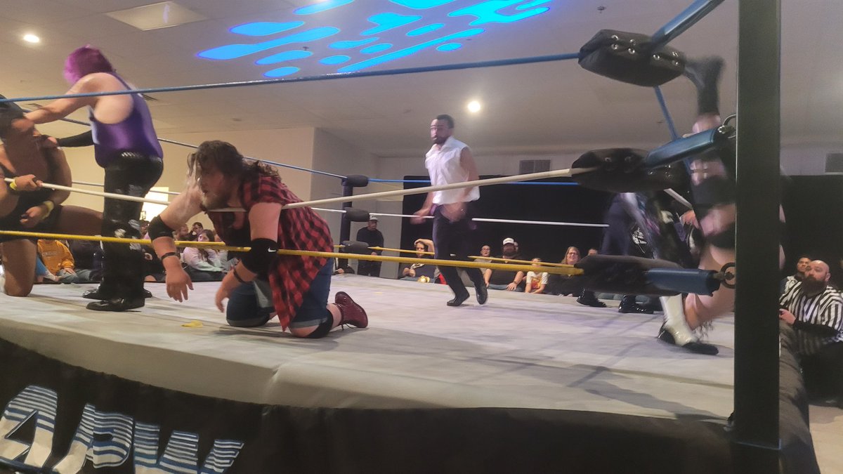 ECWFAN5's tweet image. EVAN WALBRIDGE???????