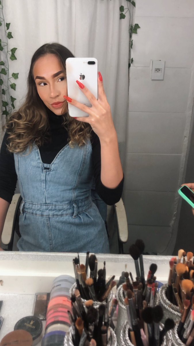 kiara tweet media