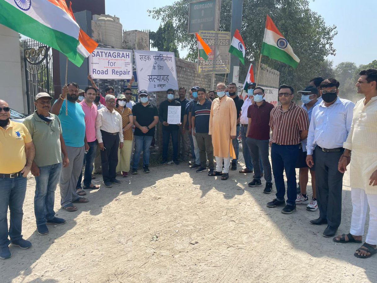 AVM_SAgarwal's tweet photo. @sareendwarka @LtGovDelhi @ArvindKejriwal @AAPDelhi @CAQM_Official @CPCB_OFFICIAL @TOIDelhi @htdelhi @aajtak @NBTDilli @PMOIndia @rashtrapatibhvn REMINDER 3. @LtGovDelhi @ArvindKejriwal @AtishiAAP @AAPDelhi   Extremely poor road condition near Raghopur and MCD Bajghera Toll. Req Delhi Govt to undertake repairs. The 2km portion is divided by distance but united by potholes. https://t.co/PZBhs1yrUI