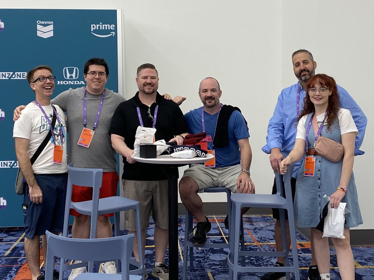 These folks are absolutely incredible!!! It was a pleasure meeting you all! Thank you so much for all you do ❤️ <a href="/GeminiTayMC/">GeminiTay</a> <a href="/TangoTekLP/">TangoTek</a> <a href="/theskizzleman/">Skizzleman</a> <a href="/impulseSV/">impulseSV</a> <a href="/cubfan135/">cubfan135</a> <a href="/misterjkr/">Misterjoker</a> #HermitCraft #TwitchConLasVegas