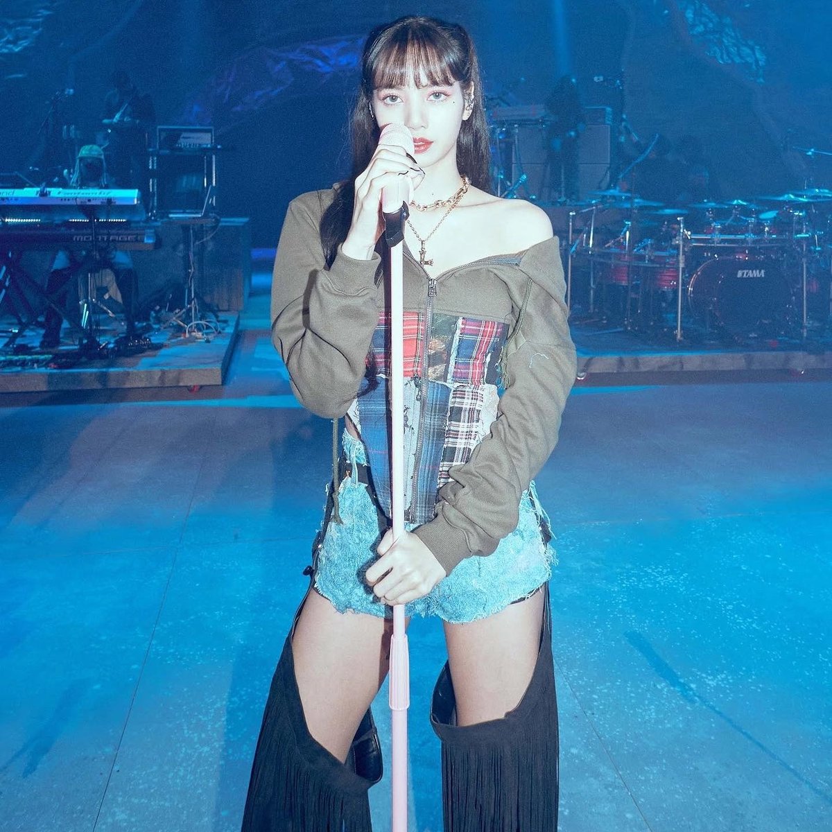 dollstopia's tweet photo. I'm just a happy me showing you a little bit of my day ! Estoy muy feliz de que hayamos podido compartir esto con ustedes, no podría pedir más porque el amorcito de mis nenas y la diversión me llenan el corazón. Thanks for joining us. 🪄

𝚍abi १ 𝕥he͡ sick 𝒹o𝑙𝑙ie ೀ https://t.co/DAQoAyHz2M