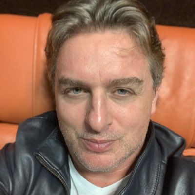 SiSiDotAI's tweet photo. #NewProfilePic https://t.co/MSwdc3jnpE