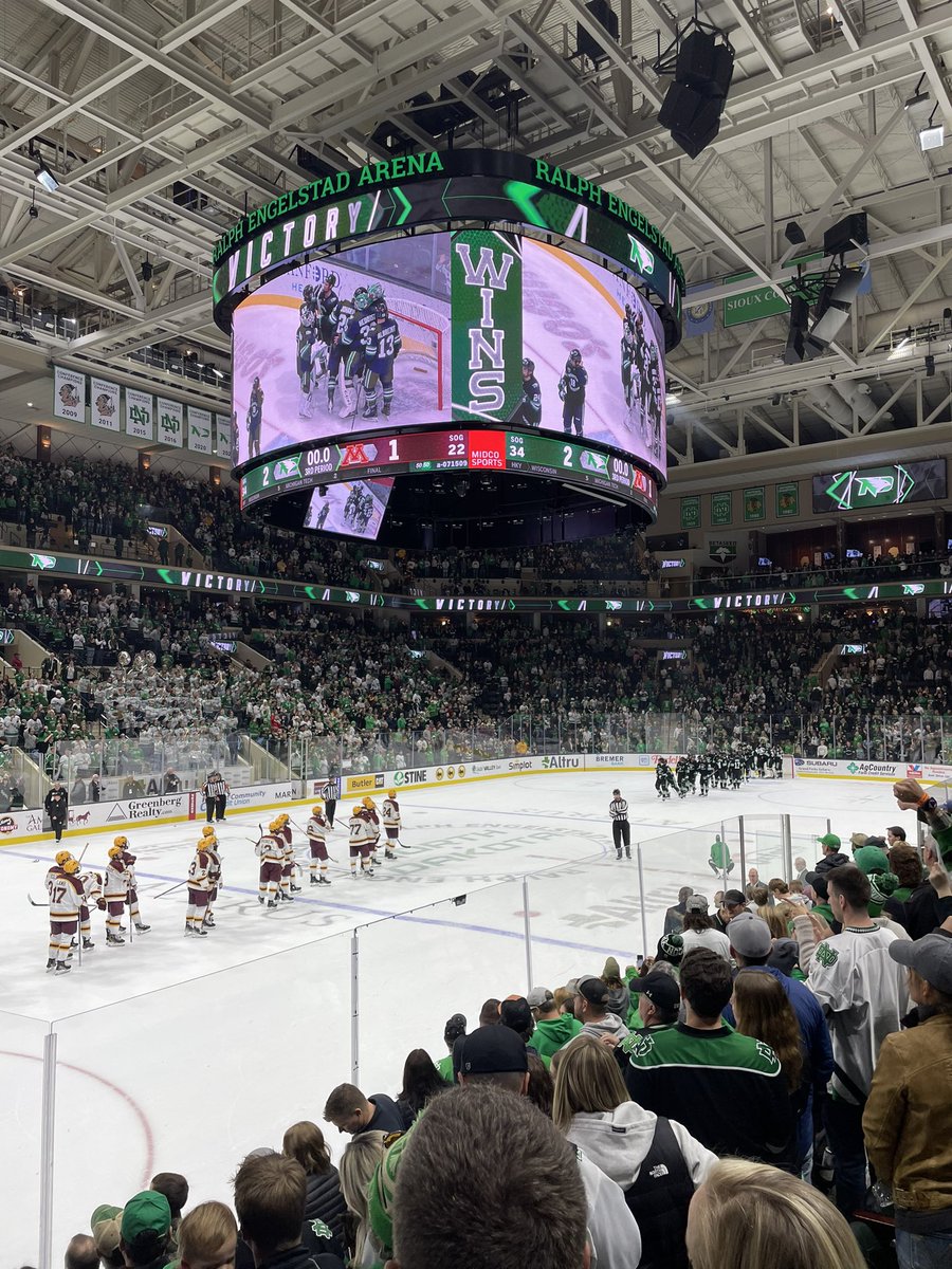 University of Hockey tweet media