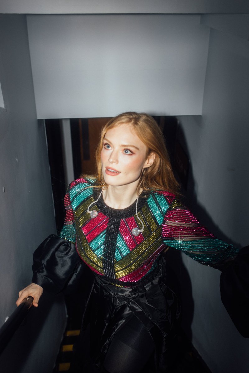 samhkay's tweet photo. Some pre show photos I took of @FreyaRidings last week ✌️ https://t.co/kuzrtREVqK