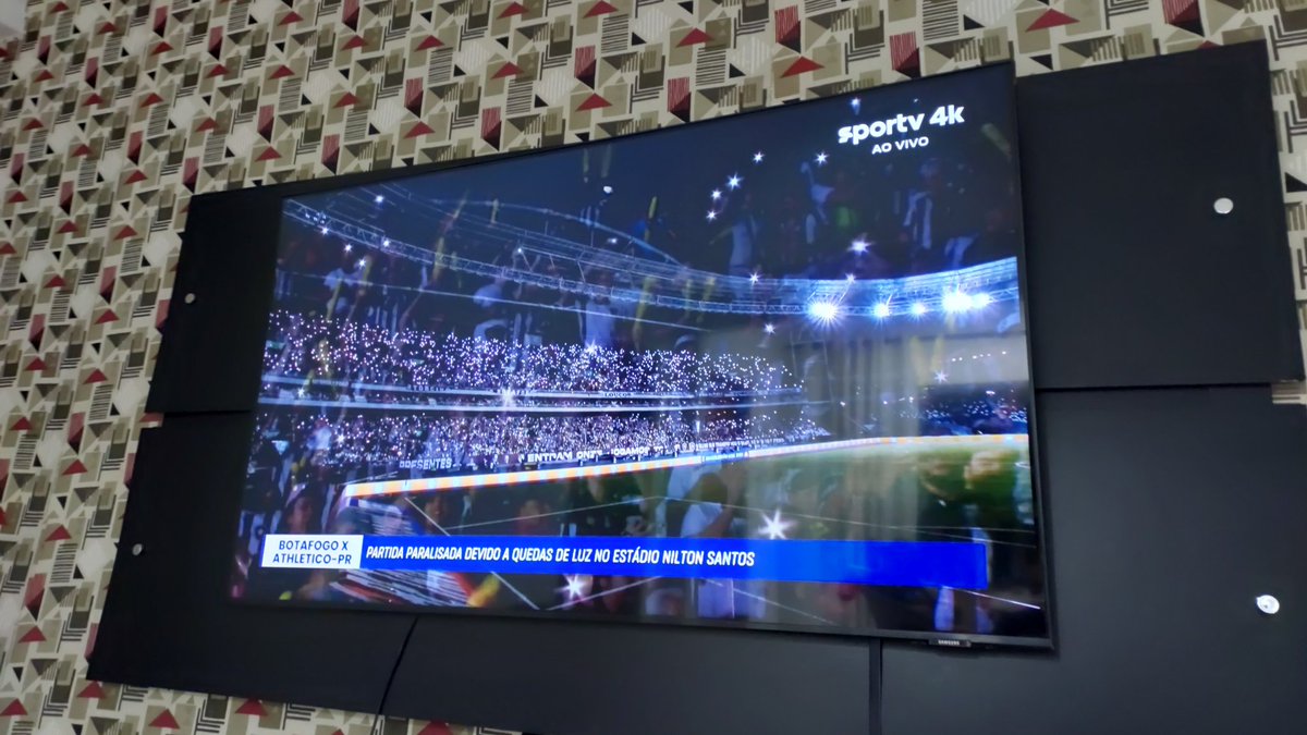 LidianeMosry's tweet photo. @Botafogo Torcida dando um show! https://t.co/HlTXPh7kfJ