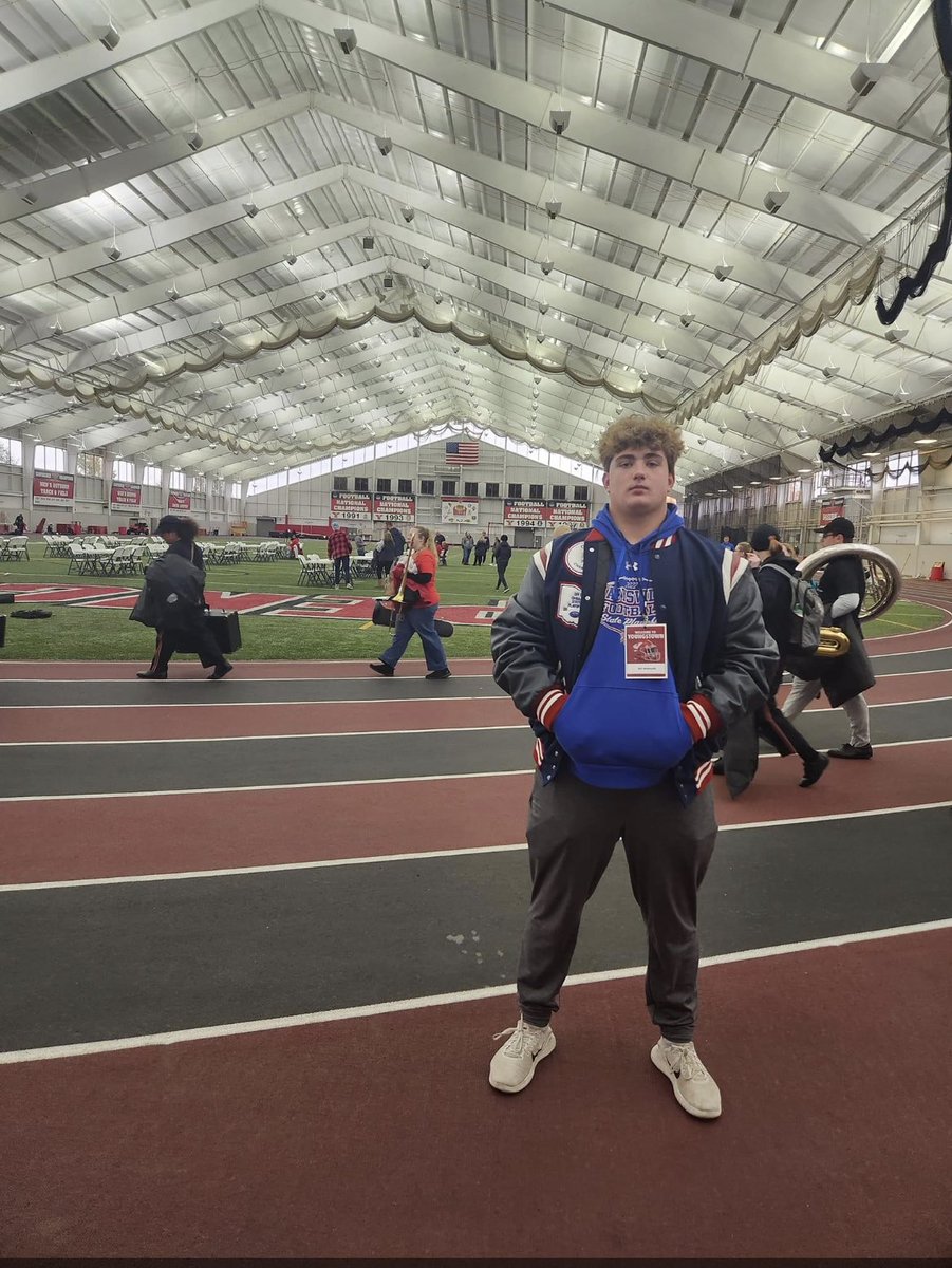 Amazing visit today at Youngstown State! Thank you too <a href="/Colt_Jamieson/">Colt Jamieson</a> for the invite! #GoGuins <a href="/MonarchFootbal1/">Monarch Football</a> <a href="/gridiron_dh/">Gridiron Dark Horse</a> <a href="/ysufootball/">Youngstown State Football</a>