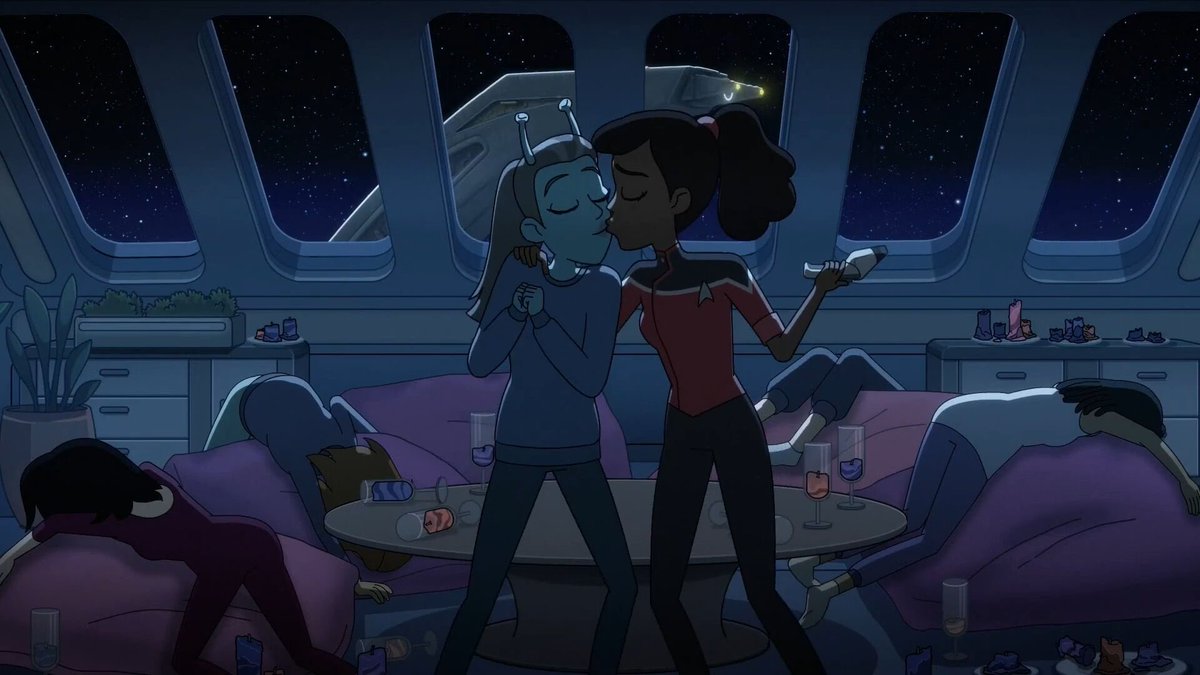 fantastcfours's tweet photo. star trek is for sapphics ONLY https://t.co/oJgZZjCKw0