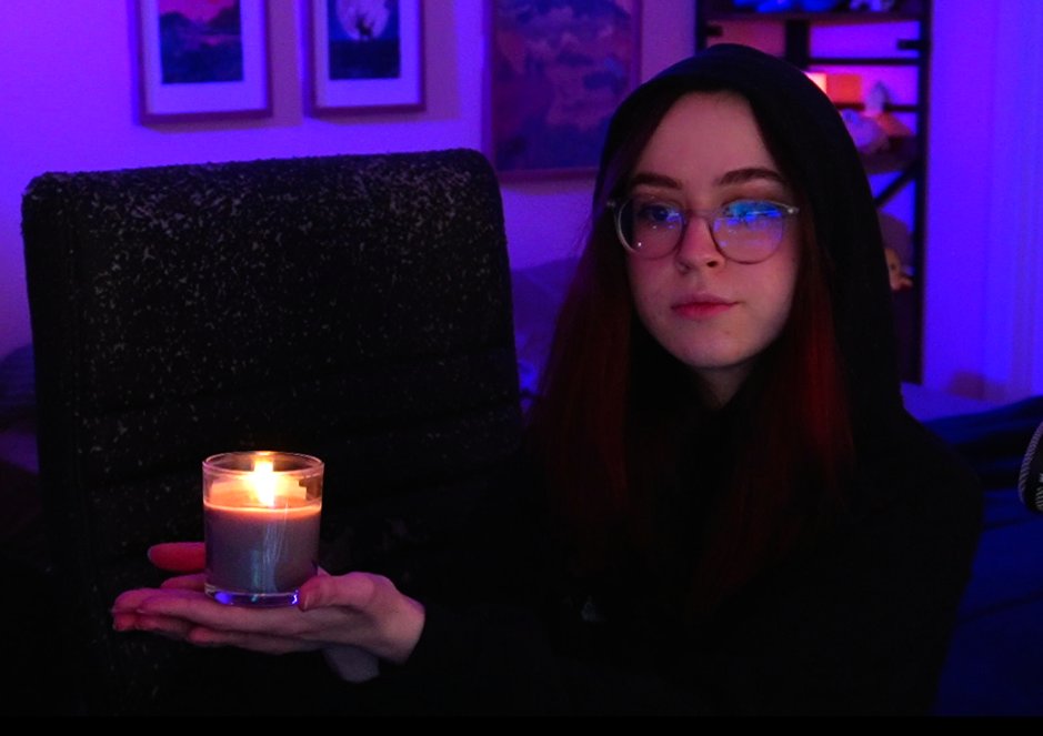 itsayemanda's tweet photo. hello i am hosting a funeral for my old gaming chair please attend and bring ur 🕯️s and 🥲s

(then we are playing animal crossing(!!!!) and bg3)
https://t.co/1bTCQ5csPk https://t.co/NOitoZiwuq