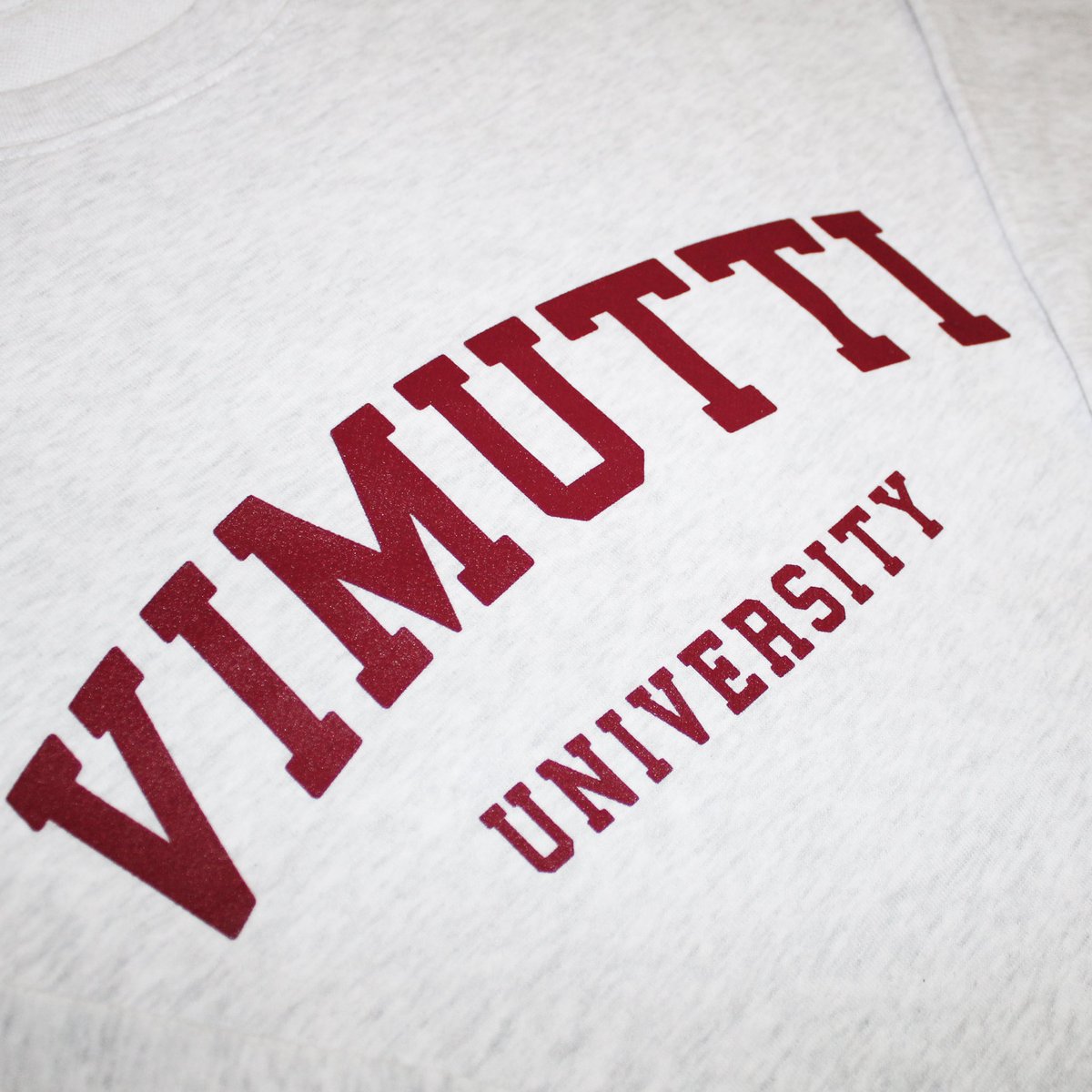 vimuttiofficial's tweet photo. VIMUTTI College Sweatshirts collection will be available on VIMUTTI online stores.
Gray
https://t.co/oJduNpGbCN

#vimutti #ufo #uma #mistery #xfiles #college #sweatshirt #alien https://t.co/bFAkNrd9Tf