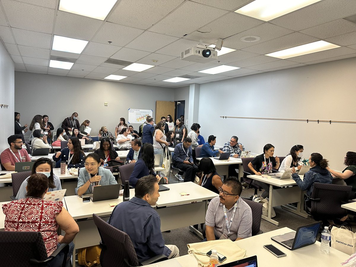 MissG_LAUSD's tweet photo. Still on a high from the amazing turnout of #DigCitCon! Thank you for the opportunity @ITI_LAUSD @lacoe_ito @ACSA_R16! Mine and @Mr_ZuritaLAUSD’s session was a HIT highlighting AI in education and showcasing the magic of @canva ! https://t.co/QzOSmJCO97
