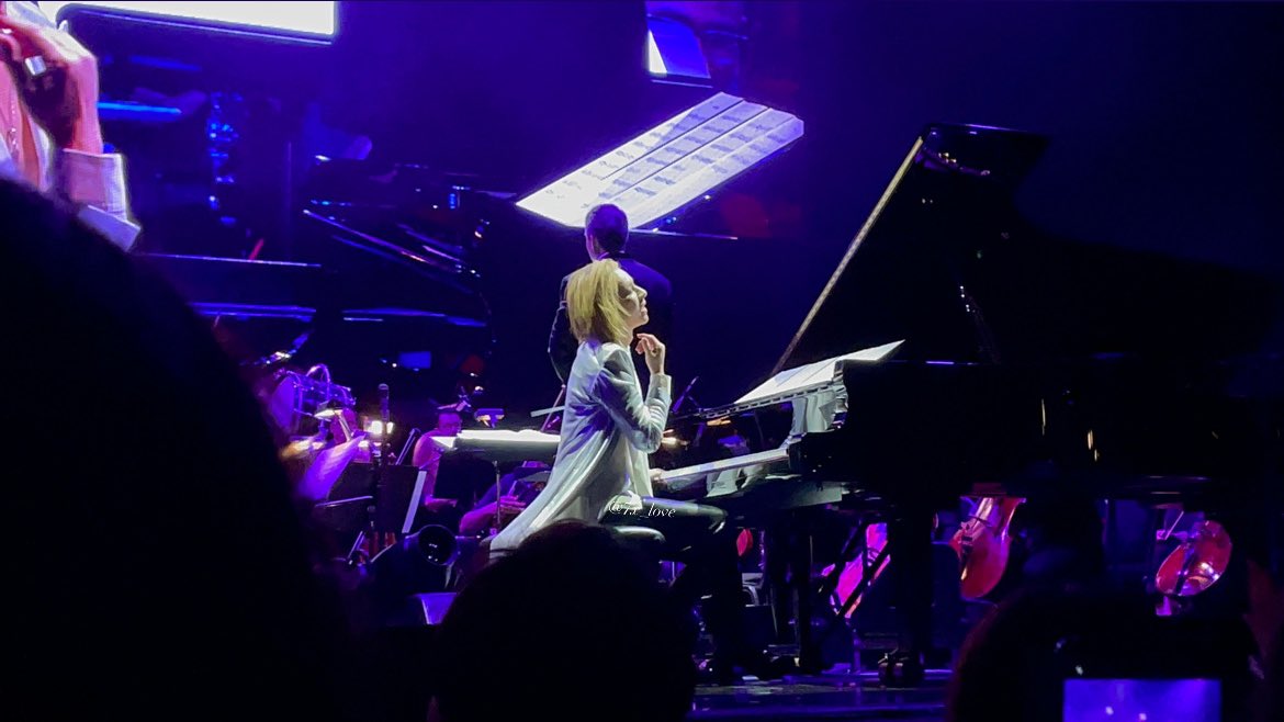 7X_love's tweet photo. 人生初YOSHIKI様を拝んできました
７年前からの夢が叶った上にこのDolby Theatreという素敵な場所で演奏を聴けたこと幸せでした🌹💞

目の前にドラムセットが設置されたとき気絶するかと思いました...🥹✨

@YoshikiOfficial 
#yoshikiclassical https://t.co/T3TvOug6F7