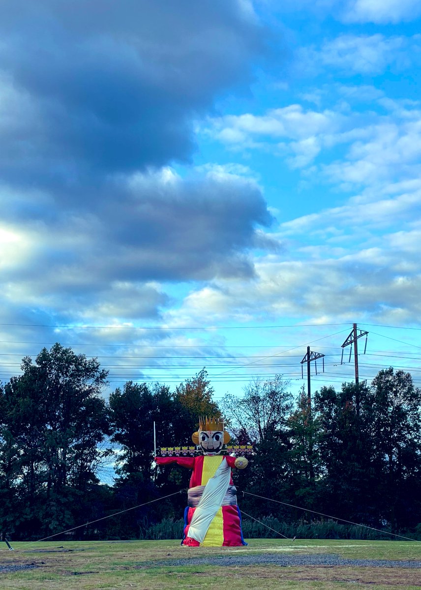 BimalDhami's tweet photo. Grand &amp; Successful 25th year celebration of Dushera by 🏹🏹Indo-American Festivals Inc. NJ 
At Lake Papaianni Park, Edison, NJ https://t.co/skKOTOyAGv