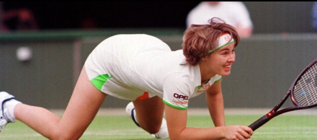 BrightsideM's tweet photo. Martina Hingis 🇨🇭🎾

#WTA #Retro #Tennis #Hingis #BrightsideGirls https://t.co/SCnlBzJrpG