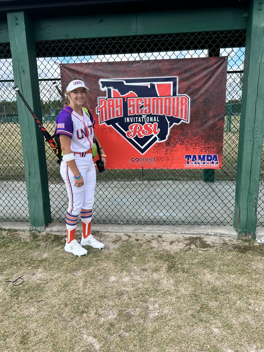 shyla_eppert's tweet photo. Excited to be @ray_seymour with my team @UnityLuke2627 !! I hit .500 today with 4 walks, 4 runs scored, and 4 stolen bags in 3 games…  thank you to all the colleges that have watched so far!! @TopPreps @ExtraInningSB @SunilSunderRaj3 @_TimWalton @GatorsSB @UCF_Softball https://t.co/GOh6jZVzhV