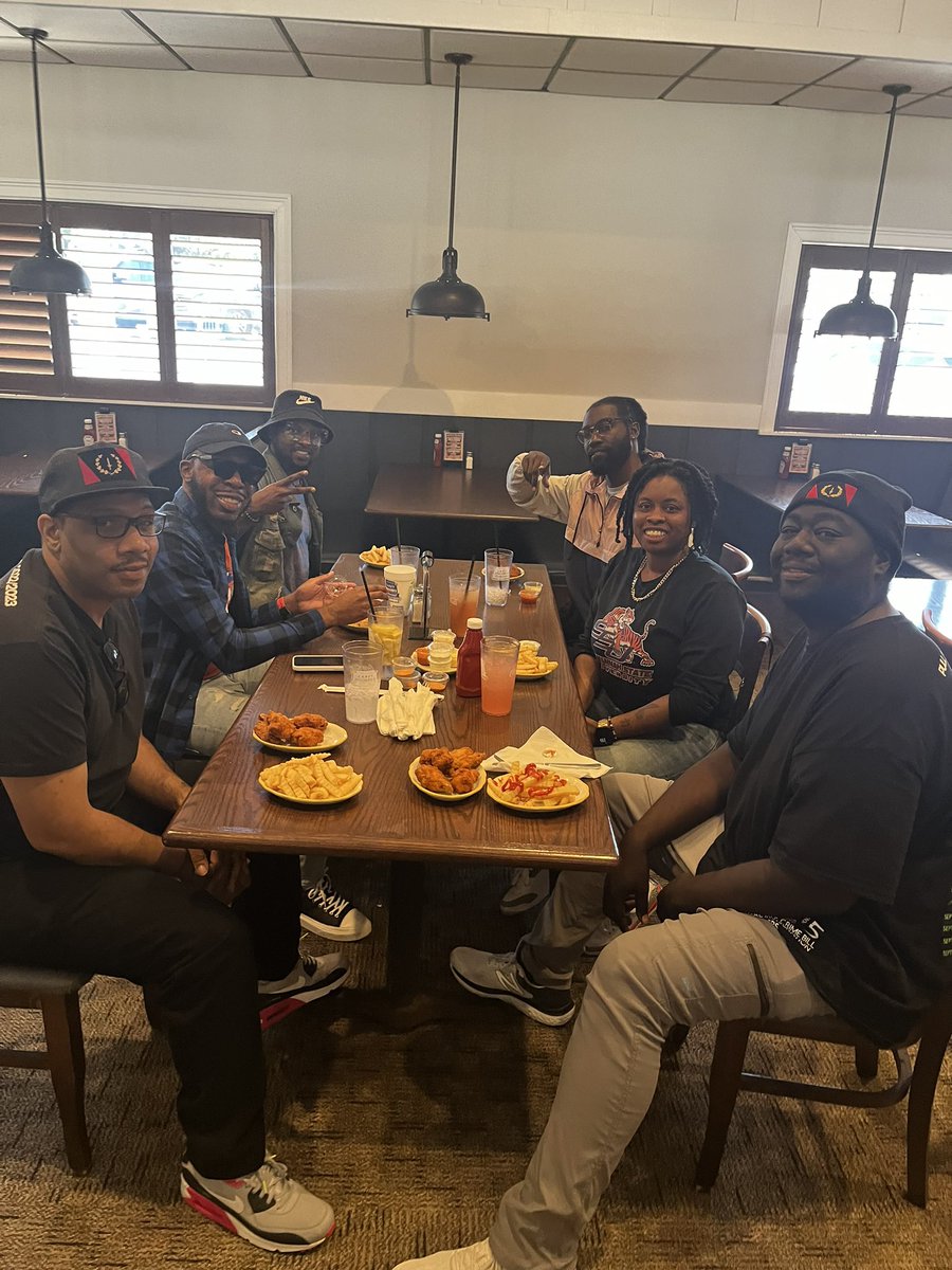 aboriginalga's tweet photo. Chilling @CareyHilliards thank my friends for coming out and passing out Reparations 6points with @djwokeup @istaywokecrypto and myself #ThepullUp #Bloodlinebusiness #Reparations https://t.co/Ezbda5LsW9