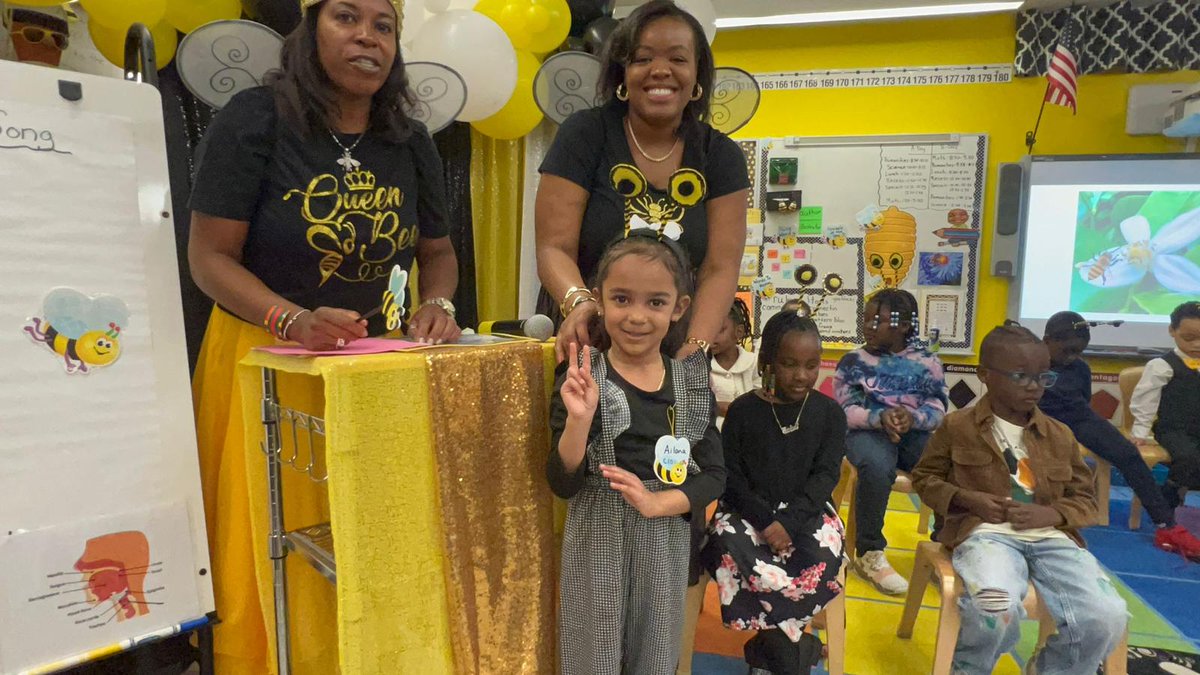 The Busy Bee Ceremony of 2023 🐝🐝🐝
#busybee102 #laspantherpride #orangestrong #kindergartenrocks #kindergartenteacher #GoodtoGreat #kindergarten  <a href="/Gerald_Fitzhugh/">Gerald Fitzhugh II, Ed.D. 👌🏾♦️👌🏾♦️KAY</a> <a href="/Principal_JB1/">Jacquelyn Blanton</a> #themedclassrooms