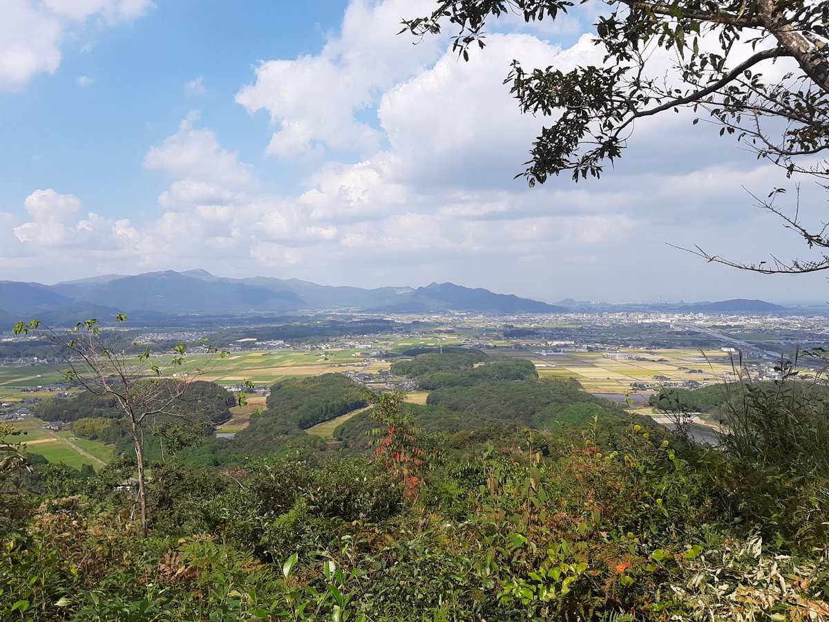 中性脂肪980から200を目指します！
まずは低い山から登山チャレンジ⛰️