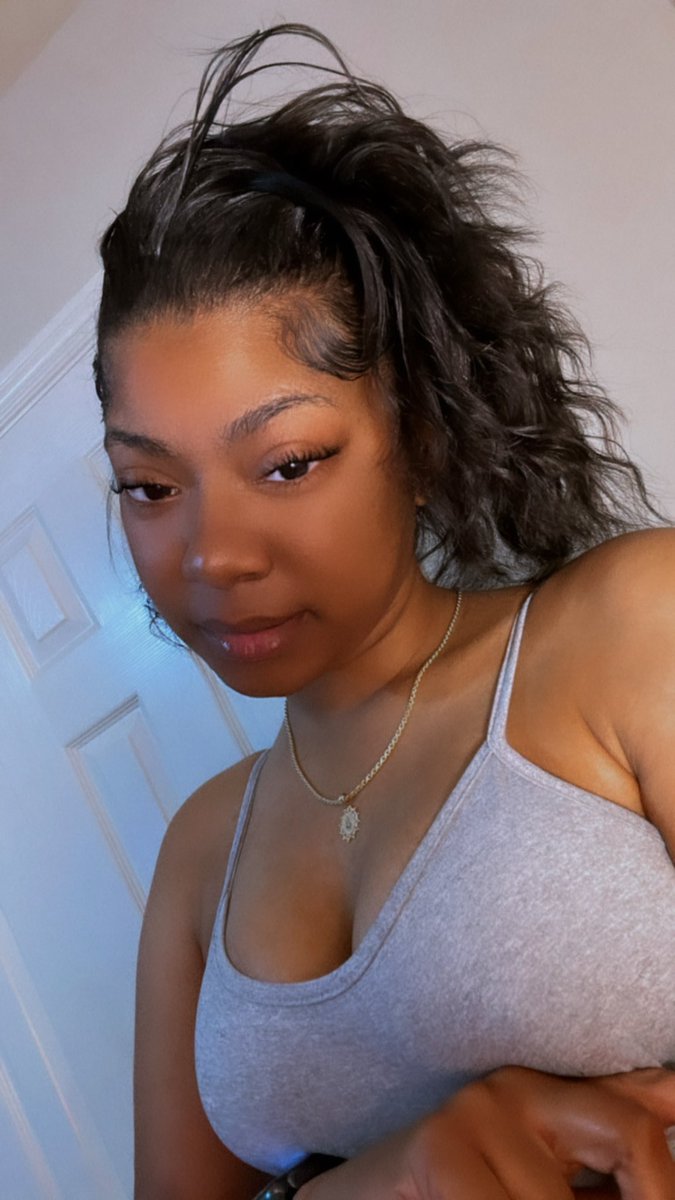 baaby_jaaykaay's tweet photo. What you missing.... 😌 https://t.co/LhG6H3NB8Z