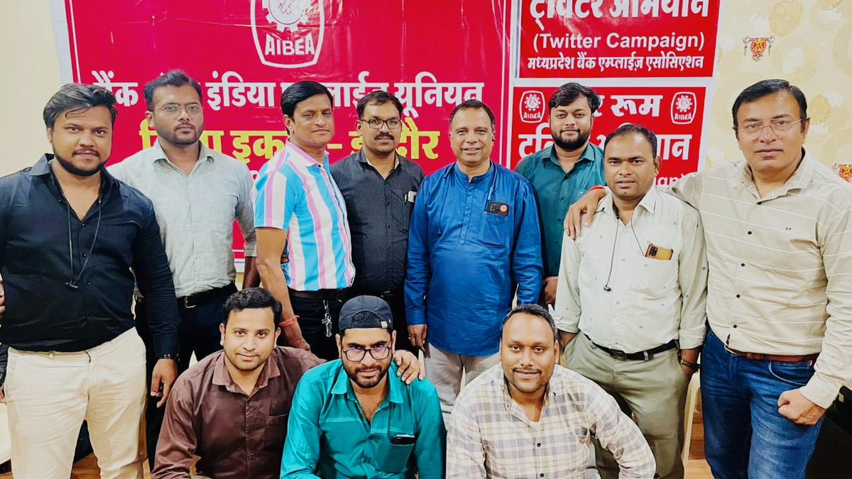 KanungoKan13111's tweet photo. बैंकों बचाओ और देश बचाओ #BankRecruitment
@ChVenkatachalam 
@FinMinIndia https://t.co/u9glPfM5Yh