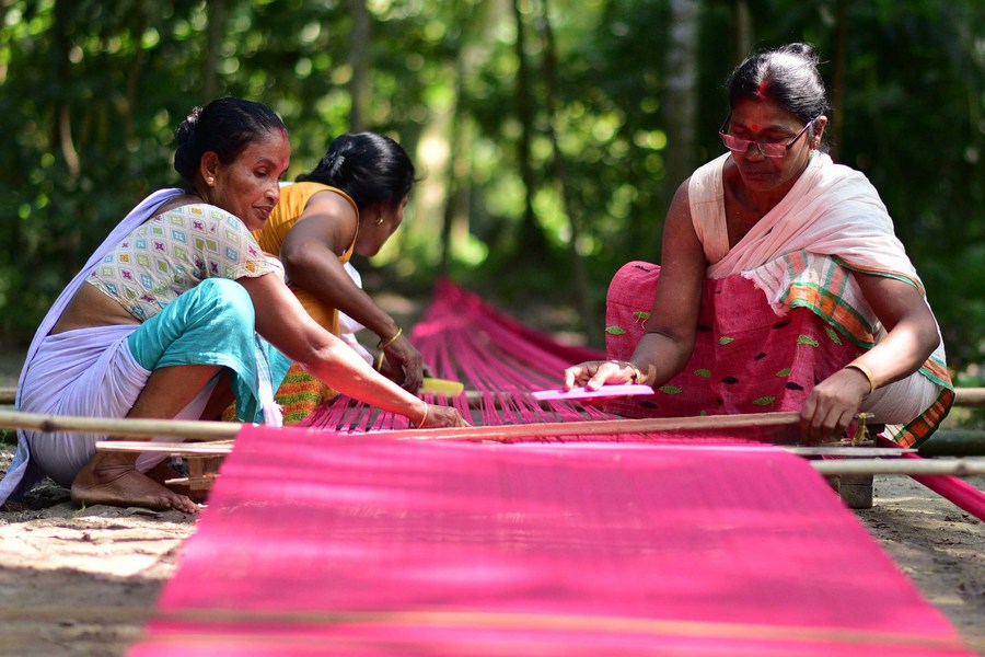 Aggregate more than 141 bihu dance saree