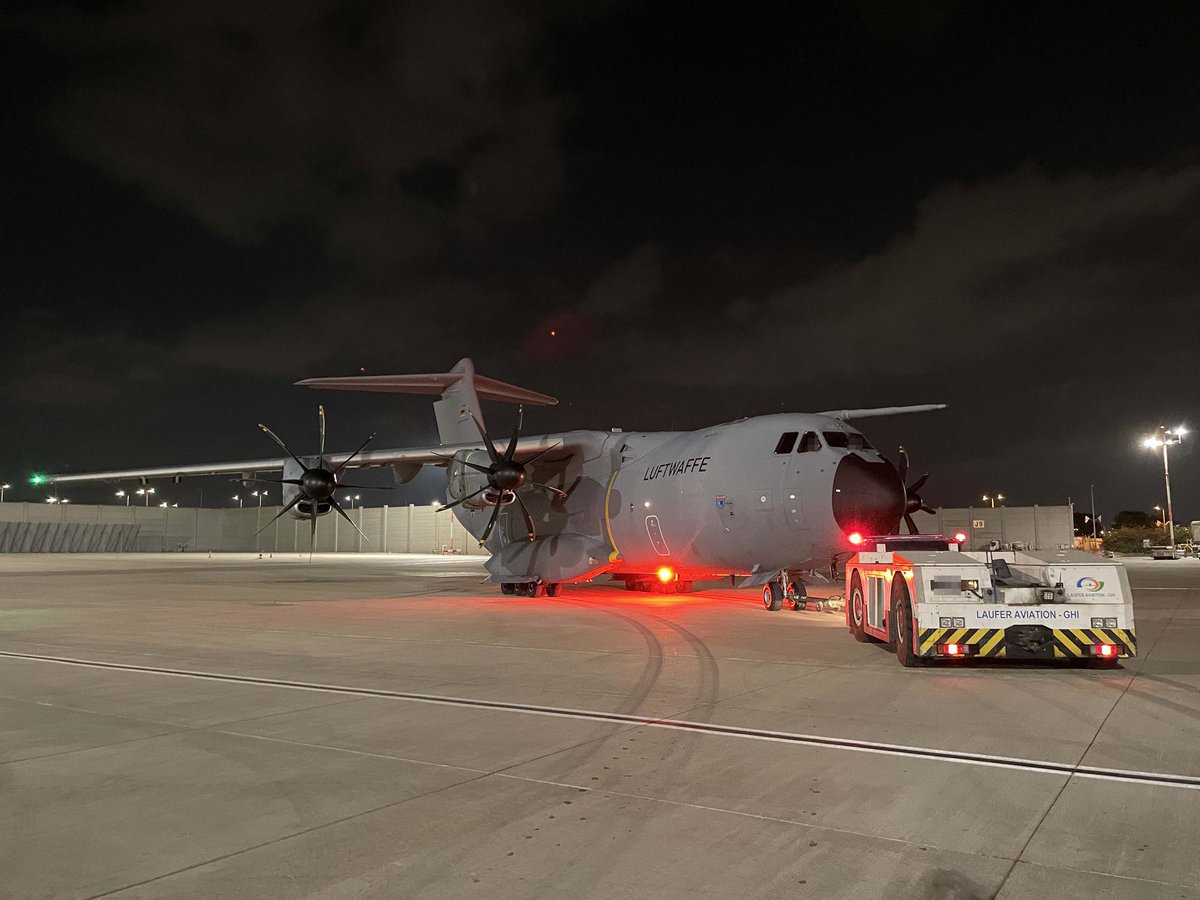 Spotting German Luftwaffe at Ben Gurion airport tarmac just feels weird ! 🫠 ( It was here to evacuate German citizens!) 

#Luftwaffe #BenGurionAirport #Israel #Germany