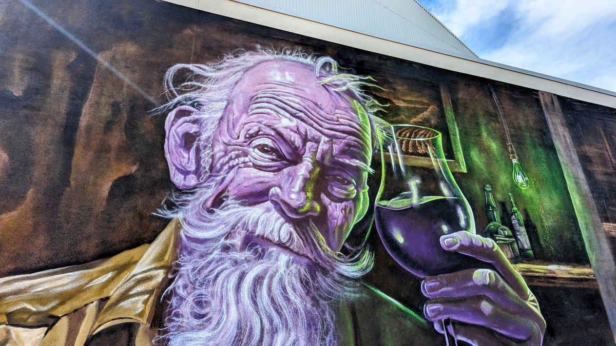 Aramrp's tweet photo. Murals de la #GraffTechFest a la Bisbal del Penedès.
#Murals 😍📢 https://t.co/J4GoBX8385