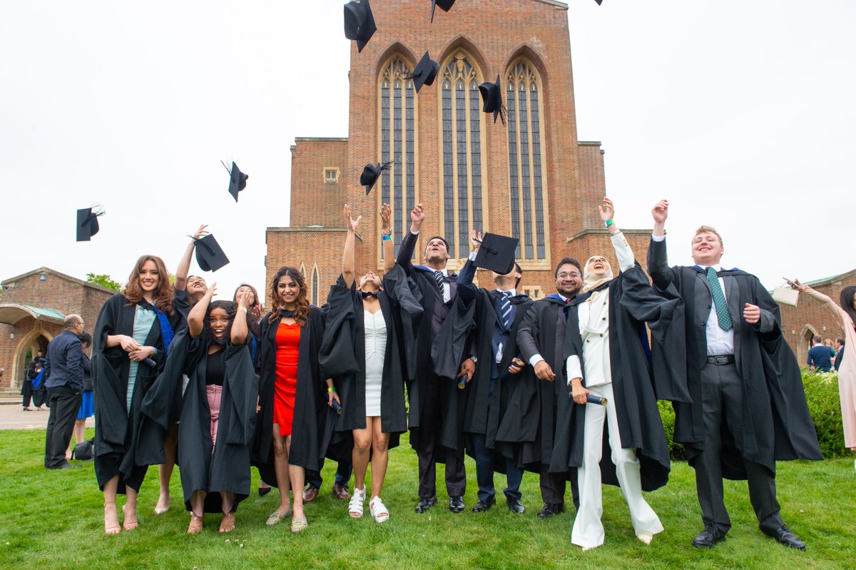 Surrey International tweet media